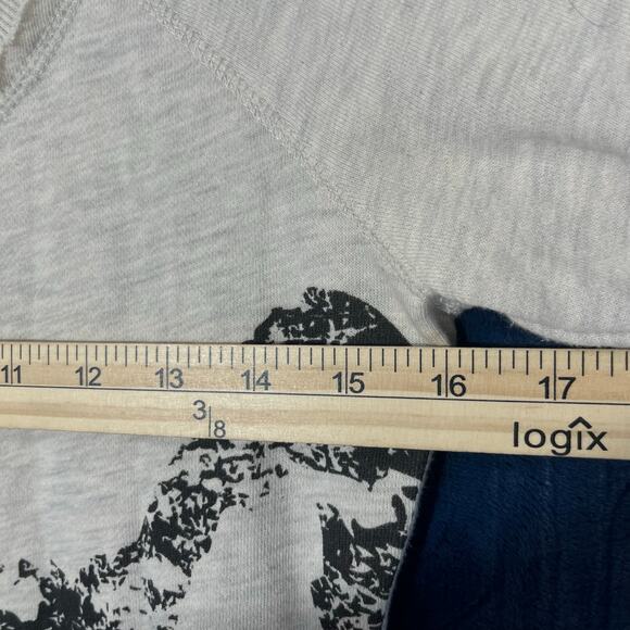 KIRRA Wolf Printed Design Casual Long Crew Neck Sweater Womans Size Extra Small - Picture 6 of 7